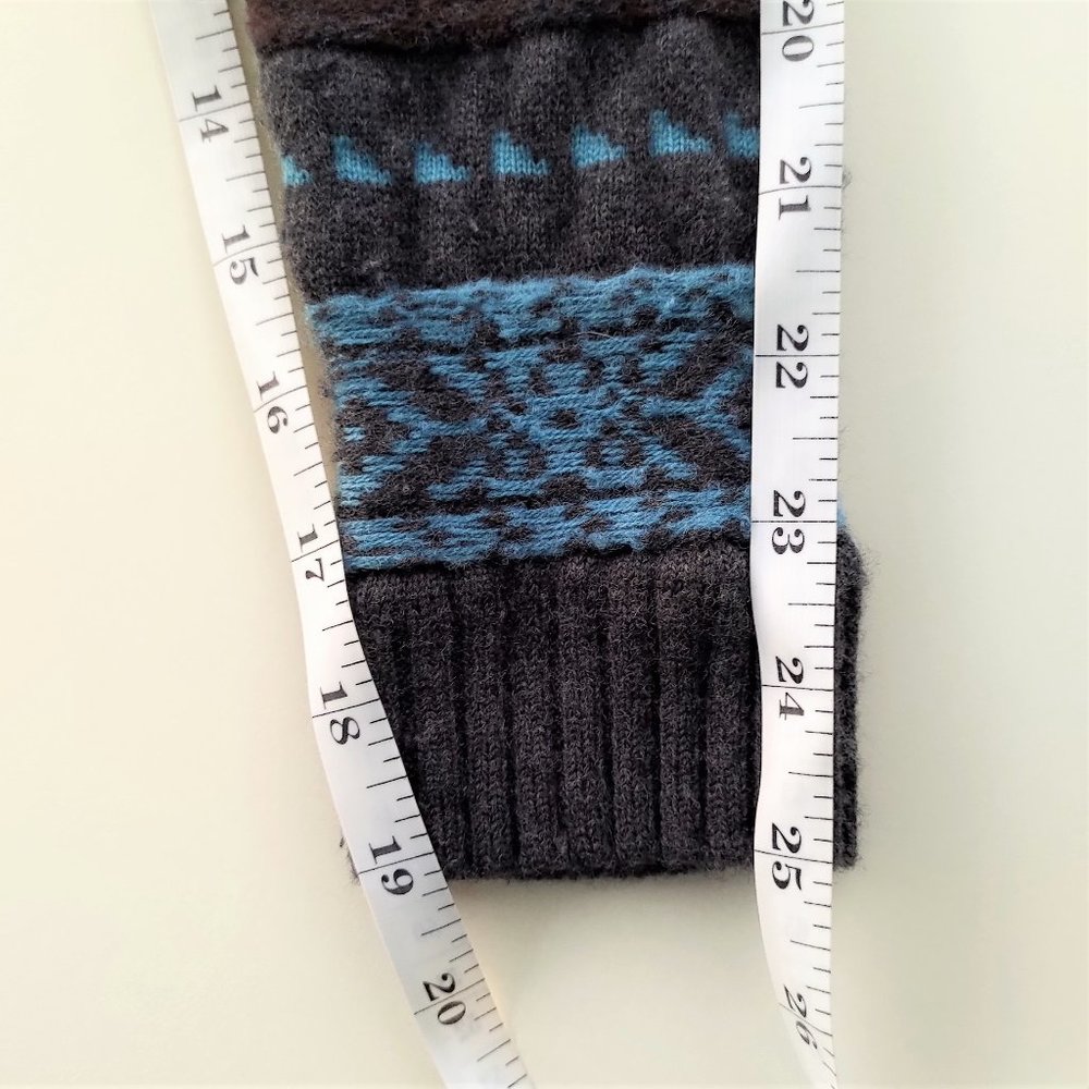 NEVE DESIGNS Merino Wool Full-Zip Cardigan - Picture 12 of 13